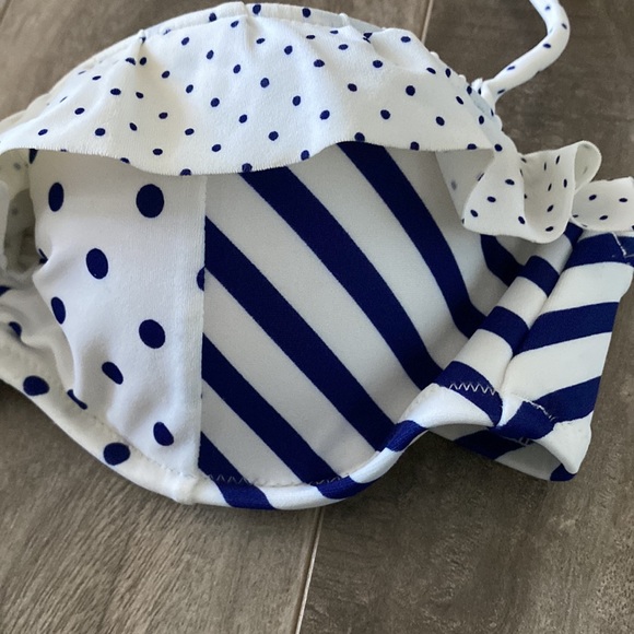 Women’s Victoria Secret’s bikini top - white&navy - Picture 2 of 5